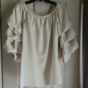 Roz & Ali Elegant Cream Blouse with Buttoned Sleeves